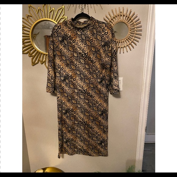 Zara dress - Picture 1 of 4